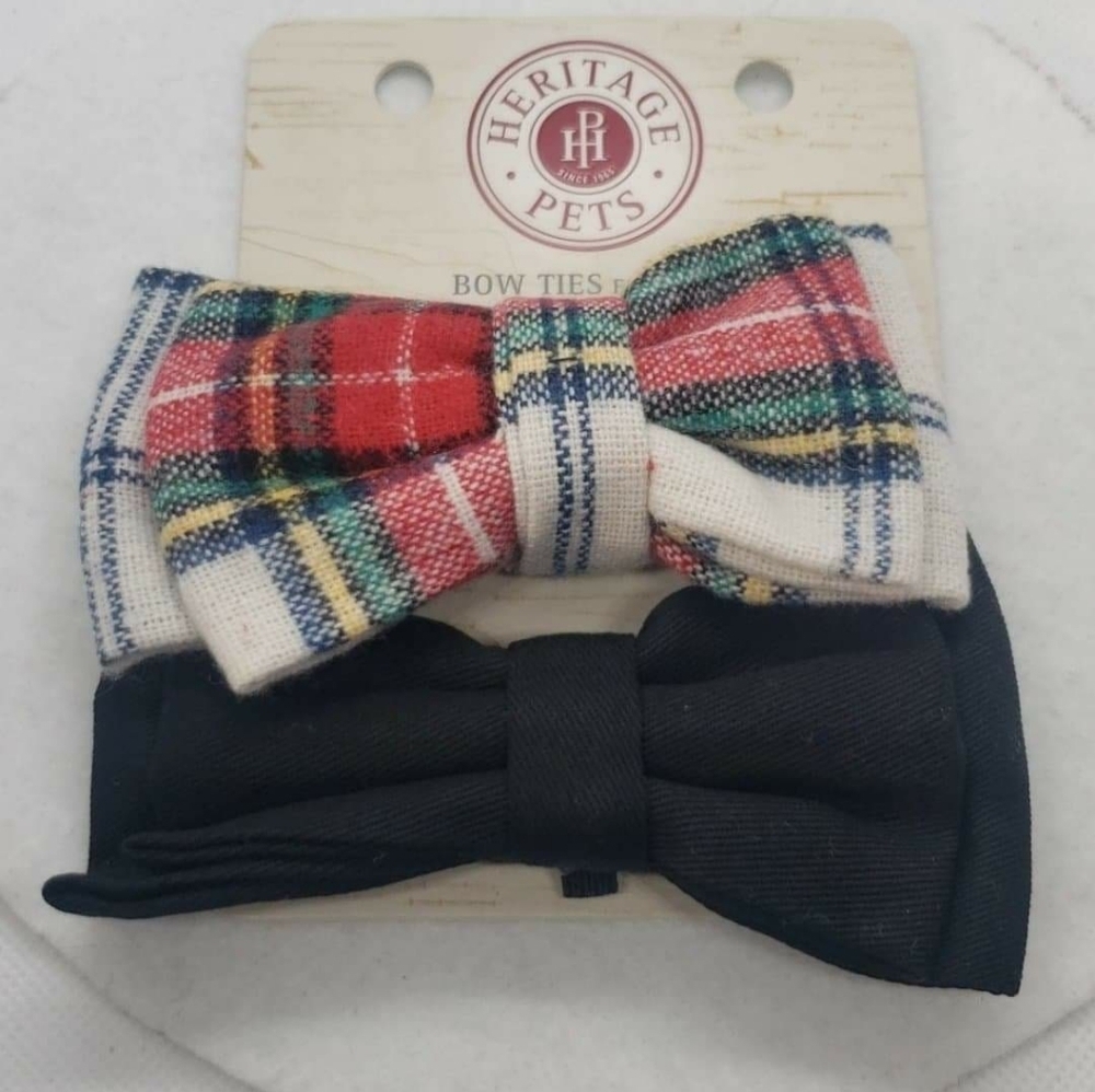Heritage Pets black and plaid bow tie set